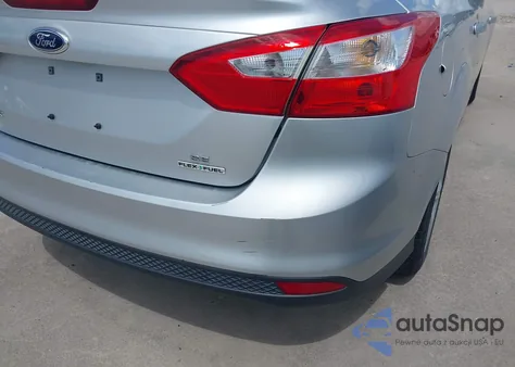 2014 Ford Focus Se z USA, uszkodzony, nr VIN 1FADP3F29EL450099